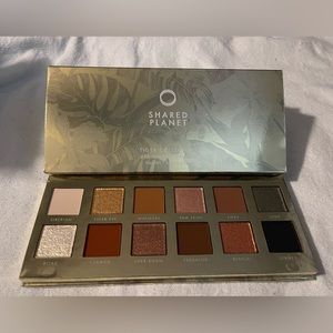 Shared Planet: Tiger Eyeshadow Palette